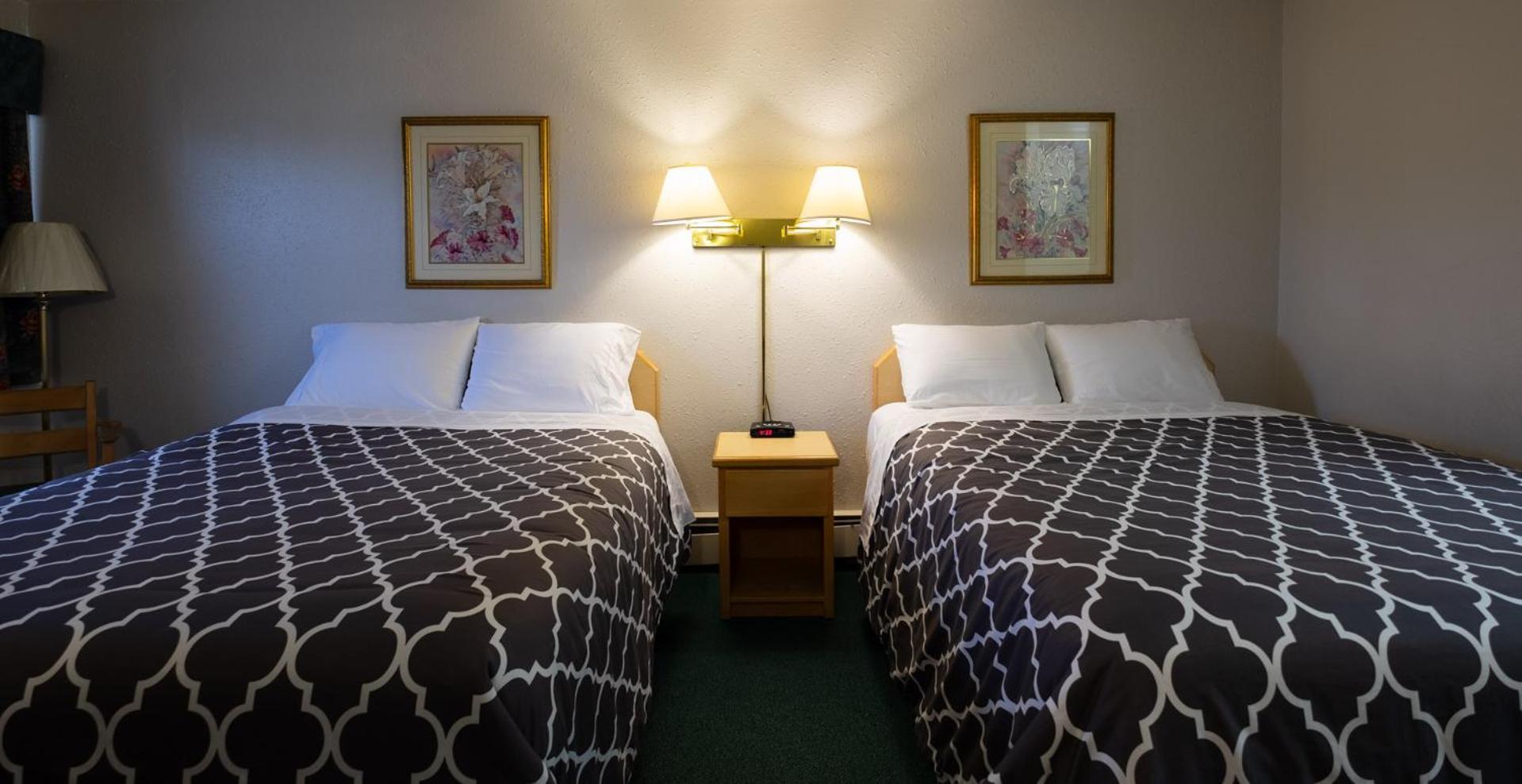 Perfect Inns & Suites Weyburn Exterior photo